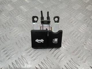 кнопка открытия лючка топливного бака Nissan Qashqai 1 поколение 2007, 1.5 л., дизель