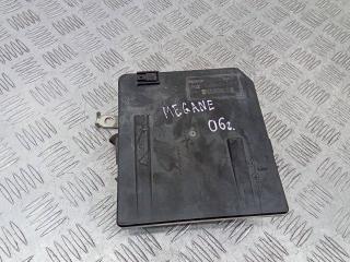 блок предохранителей Renault Megane 2 поколение 2006, 1.5 л., дизель, 8200481866