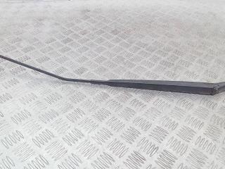 щеткодержатель (поводок стеклоочистителя, дворник) Renault Laguna 3 поколение 2010, 288860001N