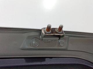 петля крышки багажника Toyota Corolla Verso 2 поколение AR10 2005