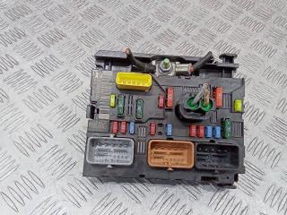 блок предохранителей Peugeot 207 1 поколение 2006, 9661086980