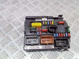 блок предохранителей Peugeot 207 1 поколение [рестайлинг] 2010, 9667199780