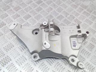 кронштейн генератора Renault Duster 2 поколение 2022, 2.0 л., бензин, МКПП, 117104555R