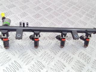 топливная рампа Renault Duster 2 поколение 2022, 2.0 л., бензин, МКПП, 8200053030