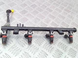 топливная рампа Renault Duster 2 поколение 2022, 2.0 л., бензин, МКПП, 8200053030