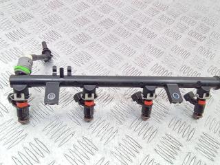 топливная рампа Renault Duster 2 поколение 2022, 2.0 л., бензин, МКПП, 8200053030