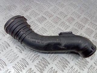 патрубок интеркулера Renault Clio 3 поколение 2006, 1.5 л., дизель, МКПП, 8200296596