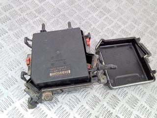 блок предохранителей Renault Megane 3 поколение 2012, 284B61871R