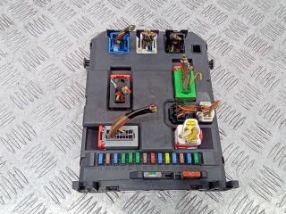 блок предохранителей Citroen C3 Picasso 1 поколение 2011, 9666952080