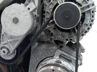 кронштейн генератора Volkswagen Touran 1 поколение 2006, 1.9 л., дизель, МКПП