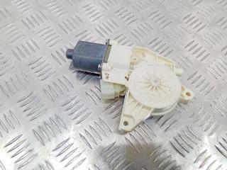 моторчик стеклоподъемника передний правый Mercedes-Benz A-Класс W176 2015, A2469065200