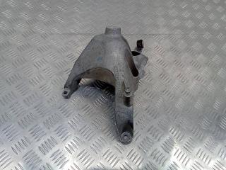 кронштейн двигателя Audi A6 C8 (2018 - 2026), 2.0 л., дизель, 4M0199307