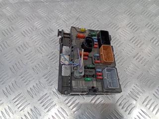 блок предохранителей Peugeot 307 1 поколение [рестайлинг] 2007, L11, 9661708280