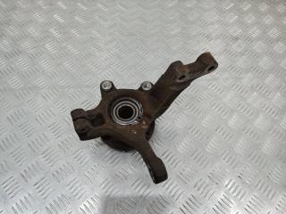 кулак поворотный правый Renault Logan 1 поколение 2009