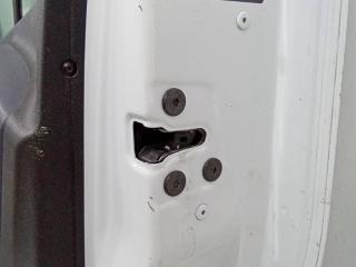 замок двери передней правой Opel Vivaro B 2016, правый руль