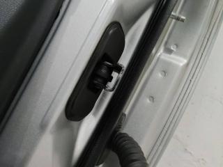 ограничитель открывания двери Nissan Qashqai 1 поколение 2007