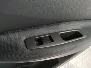 кнопка стеклоподъемника двери задней правой Nissan Qashqai 1 поколение 2007