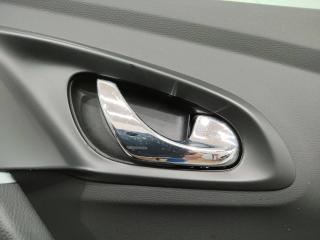 ручка внутренняя передняя правая Renault Kadjar 1 поколение 2018