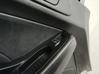 кнопка стеклоподъемника двери передней левой Ford Fiesta 6 поколение [рестайлинг] 2015, купе