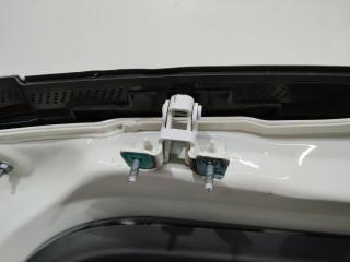 петля крышки багажника Mercedes-Benz A-Класс W176 2015