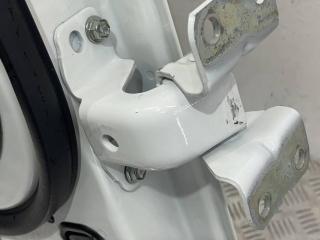 петля двери Isuzu Elf 6 поколение [рестайлинг] 2022