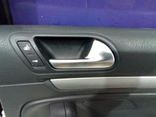 ручка внутренняя задняя правая Volkswagen Jetta 5 поколение 2007