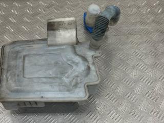 бачок омывателя Volkswagen Golf 5 поколение 2008, 1K0955453S, 1K0955453R, 1K0955453Q