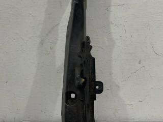 крепление ( кронштейн ) крыла Renault Clio 3 поколение [рестайлинг] 2011, 8200314931