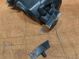 фара противотуманная левая Mercedes-Benz C-Класс W203/S203/CL203 [рестайлинг] 2007