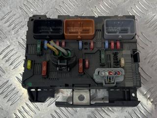 блок предохранителей Citroen C4 1 поколение 2007, 9664055480