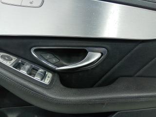 ручка внутренняя передняя правая Mercedes-Benz C-Класс W205/S205/C205 2014, седан