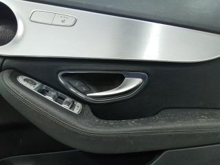 ручка внутренняя передняя правая Mercedes-Benz C-Класс W205/S205/C205 2016