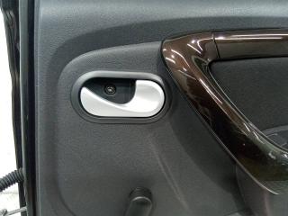 ручка внутренняя задняя правая Dacia Duster 1 поколение 2011