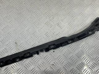 крепление ( кронштейн ) крыла Renault Scenic 4 поколение 2017, 638A87556R