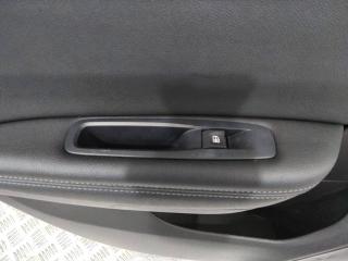 кнопка стеклоподъемника двери задней левой Renault Megane 4 поколение 2019, хетчбэк 5 дв.