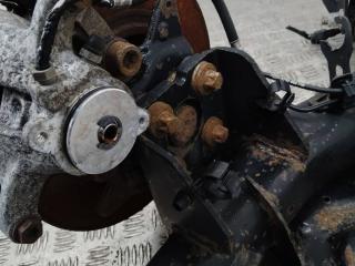 кулак задний левый Renault Megane 3 поколение [2-й рестайлинг] 2015, 1.5 л., дизель, хетчбэк 5 дв.