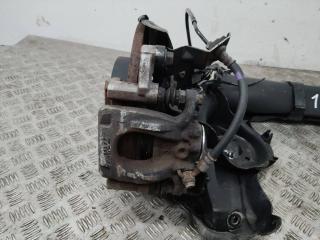 Суппорт тормозной задний (в балке) левый Renault Kadjar 1 поколение 2016