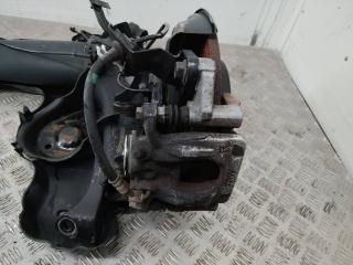 Суппорт тормозной задний (в балке) правый Renault Kadjar 1 поколение 2016