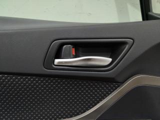 ручка внутренняя передняя левая Toyota C-HR 1 поколение AX10 2018