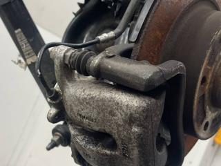 суппорт задний правый Renault Kadjar 1 поколение (2015 - 2018)