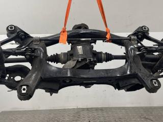 балка подвески задняя BMW M2 F87 (2015 - 2017), 6870647