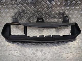 воздуховод (дефлектор) радиатора Renault Scenic 4 поколение 2016, 622568767R