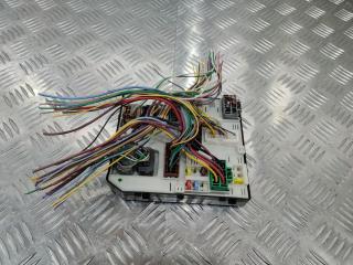 блок предохранителей Renault Megane 3 поколение 2013, 284B63106R