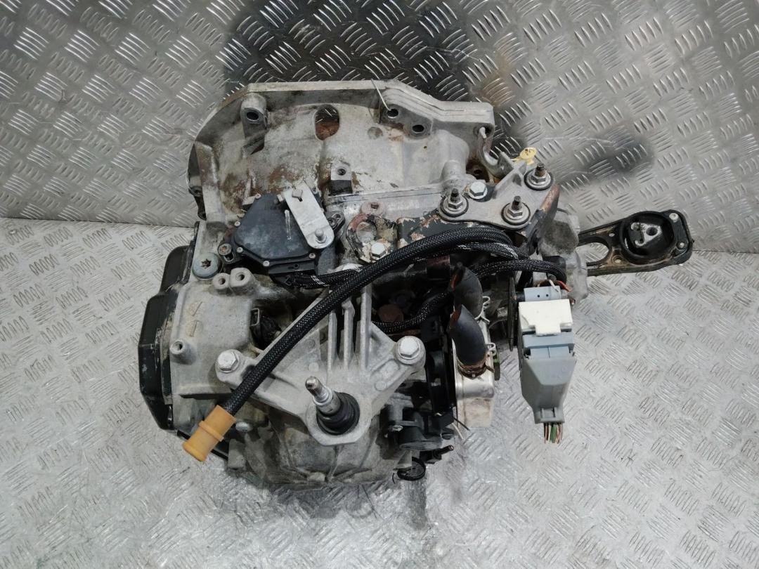 КПП автоматическая (АКПП) Renault Duster 1 поколение 2013, 2.0 л., DP0056M, DP0056 - фото №1