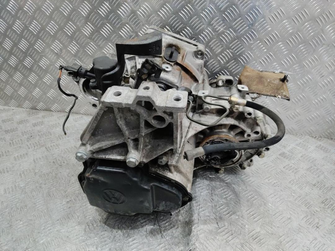КПП механическая (МКПП) Volkswagen Golf 4 поколение 1998, 2.0 л., AQY, бензин, EKG - фото №1