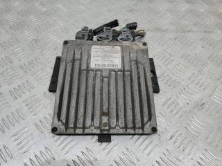 блок управления двигателем Renault Clio 2 поколение 2002, 8200212351