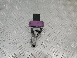 реле (прочие) Renault Trafic 3 поколение 2015, 1.6 л., дизель, МКПП, 8200798585