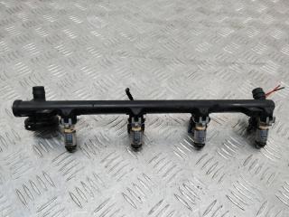 топливная рампа Renault Laguna 1 поколение 1998, 1.6 л., бензин, МКПП, 7700106024