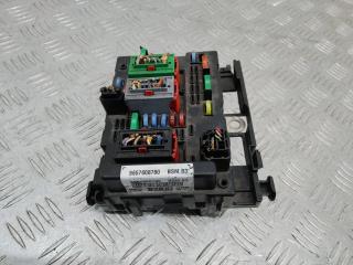 блок предохранителей Peugeot 206 1 поколение [рестайлинг] 2006, 9657608780