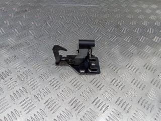 замок капота Volkswagen Touareg 1 поколение 2004, 6Q0823480